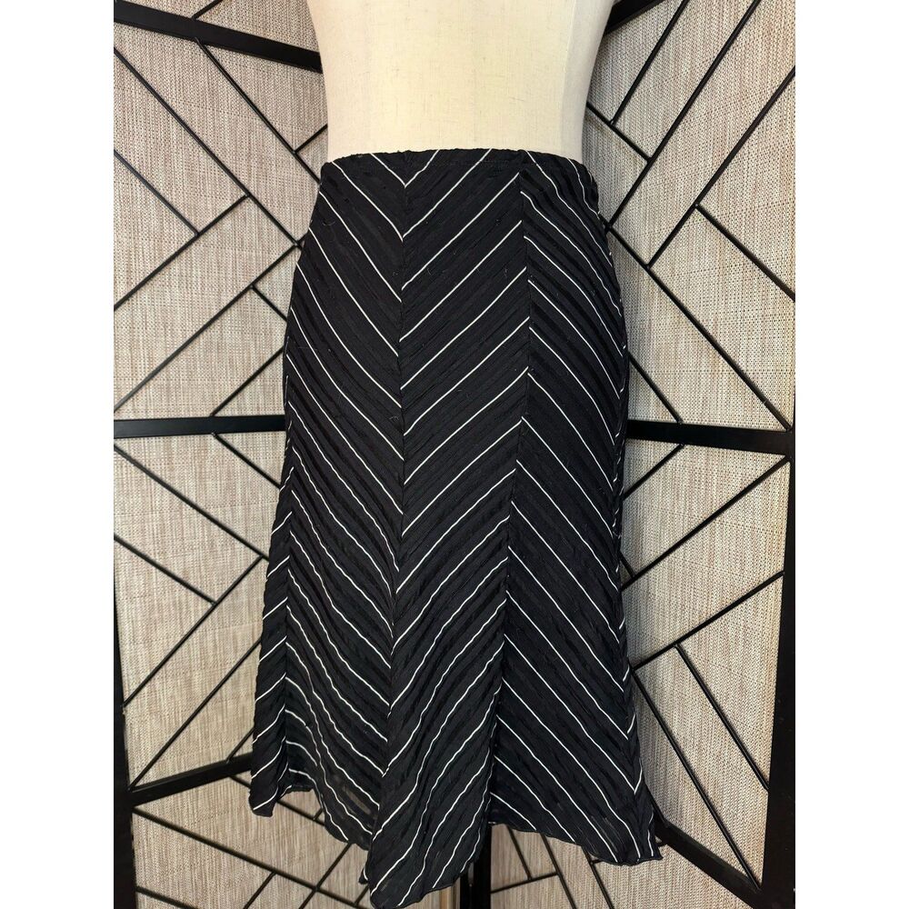 RAVE Stretch Women's Black Striped Ribbed Goth Edgy Flared Midi Skirt Babydoll M